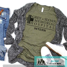 Load image into Gallery viewer, Grey + Sloan Memorial Hospital Intern